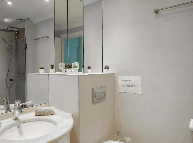 Daire Croisette Superbe 3p Front De Cannes