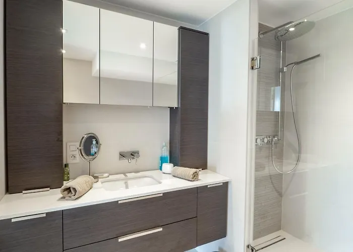 Croisette Superbe 3p Front De Daire *