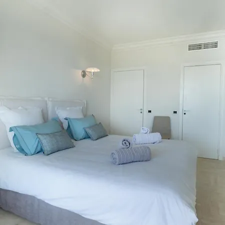 Croisette Superbe 3p Front De